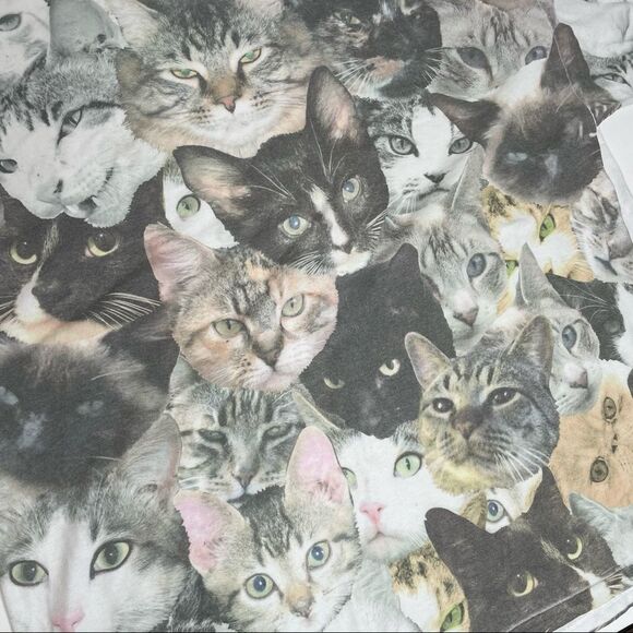 -Multi-Cat Lady T-Shirt XXL - Picture 2 of 4